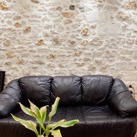19th Century Luxury Maisonette In The Center *